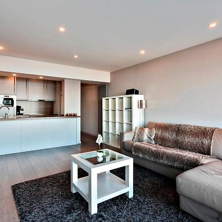 شقة Montezuma Luxe Studio Met Frontaal Zeezicht Zonder Aparte Slaapkamer أوستيند المظهر الخارجي الصورة